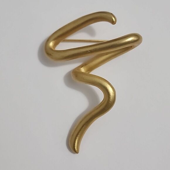 Brushed Gold Tone Signed C Squiggle Lightning bolt ZigZag Modernistic 2.5" Vtg - Picture 2 of 10